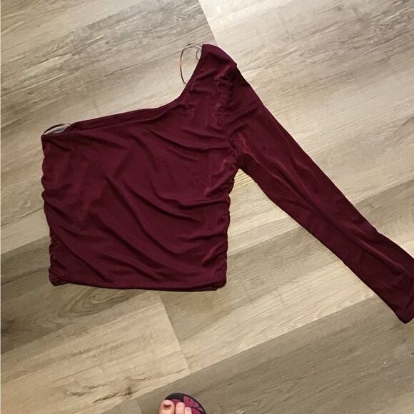 Green Envelope One Shoulder Top Large - Picture 3 of 4